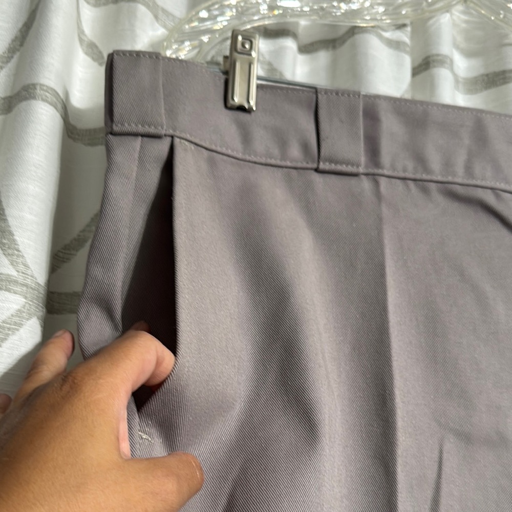 Dickies Men's Flat Front Gray Shorts - Picture 7 of 11